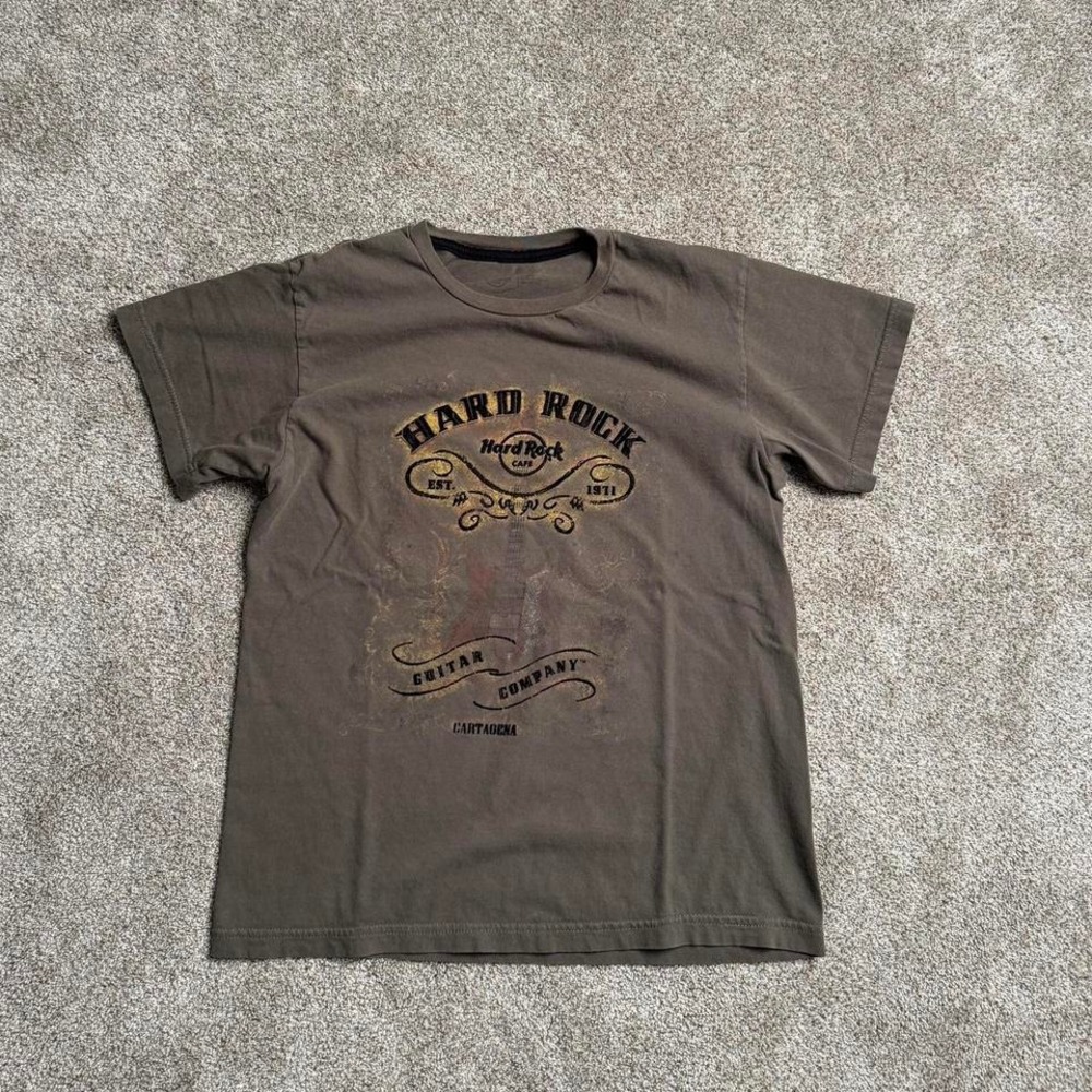 HARD ROCK CAFE "MOSS" FELT APPLIQUÉ TEE